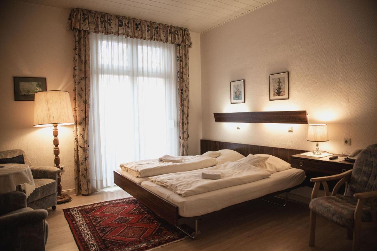 Haus Mecklenburg Hotel Pension Bad Salzuflen Esterno foto